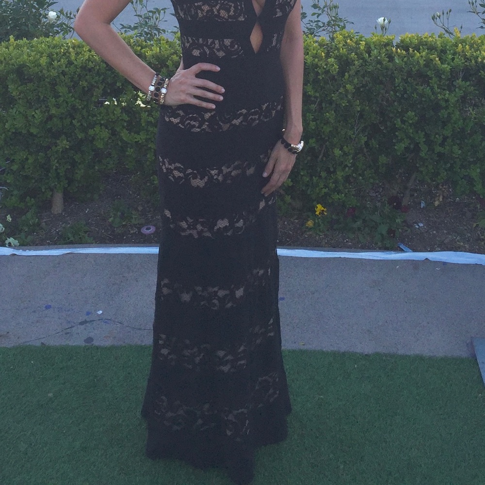 BCBG MAXAZARIA Black Party/Cocktail Dress - Picture 2 of 4